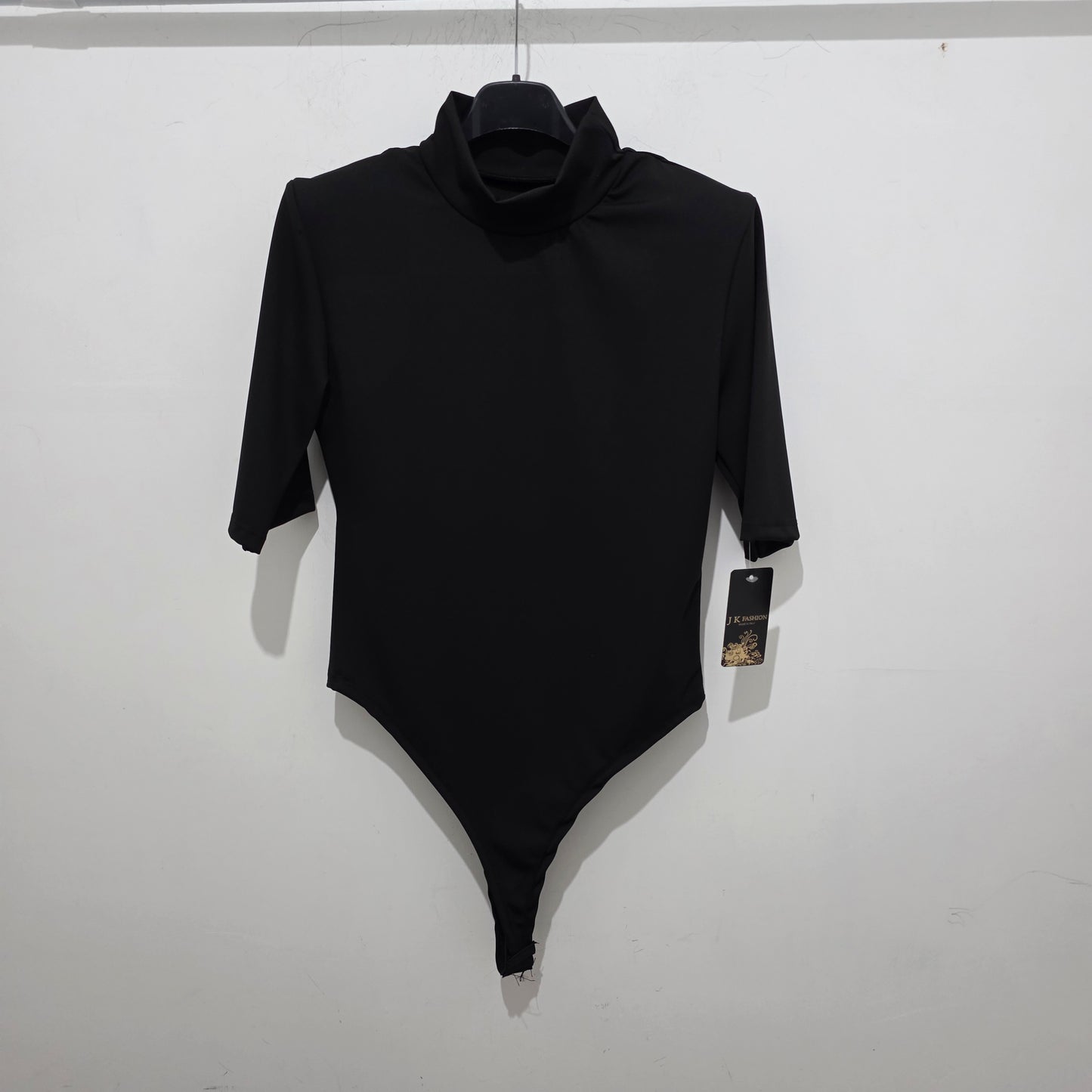 Body con Collo Alto e Maniche a Tre Quarti