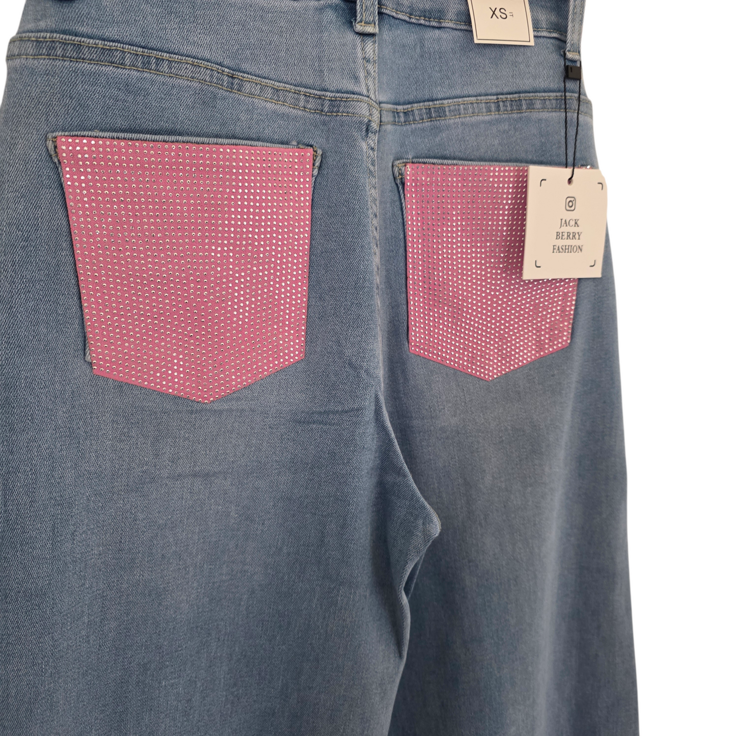 Jeans "Retro chic gamba larga che catturano l'essenza