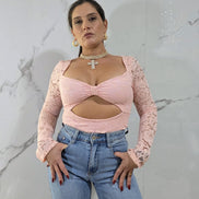 Body in Pizzo con Nodo e Dettaglio Cut-Out