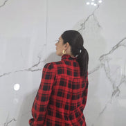 Camicia a Quadri Rossa con Rouches