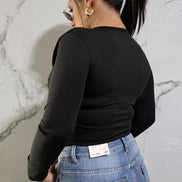 Body Elegante con Scollatura a V e Dettaglio Metallico