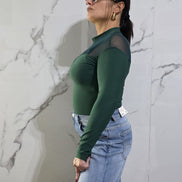 Ness Body Sportivo Verde con Dettagli in Rete e Collo Alto per Attività Outdoor