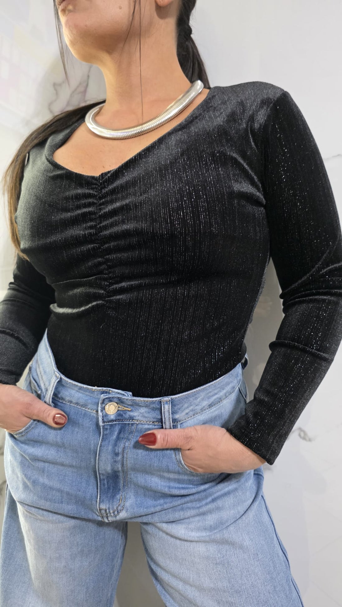 Body con Arricciatura e Scollatura a V