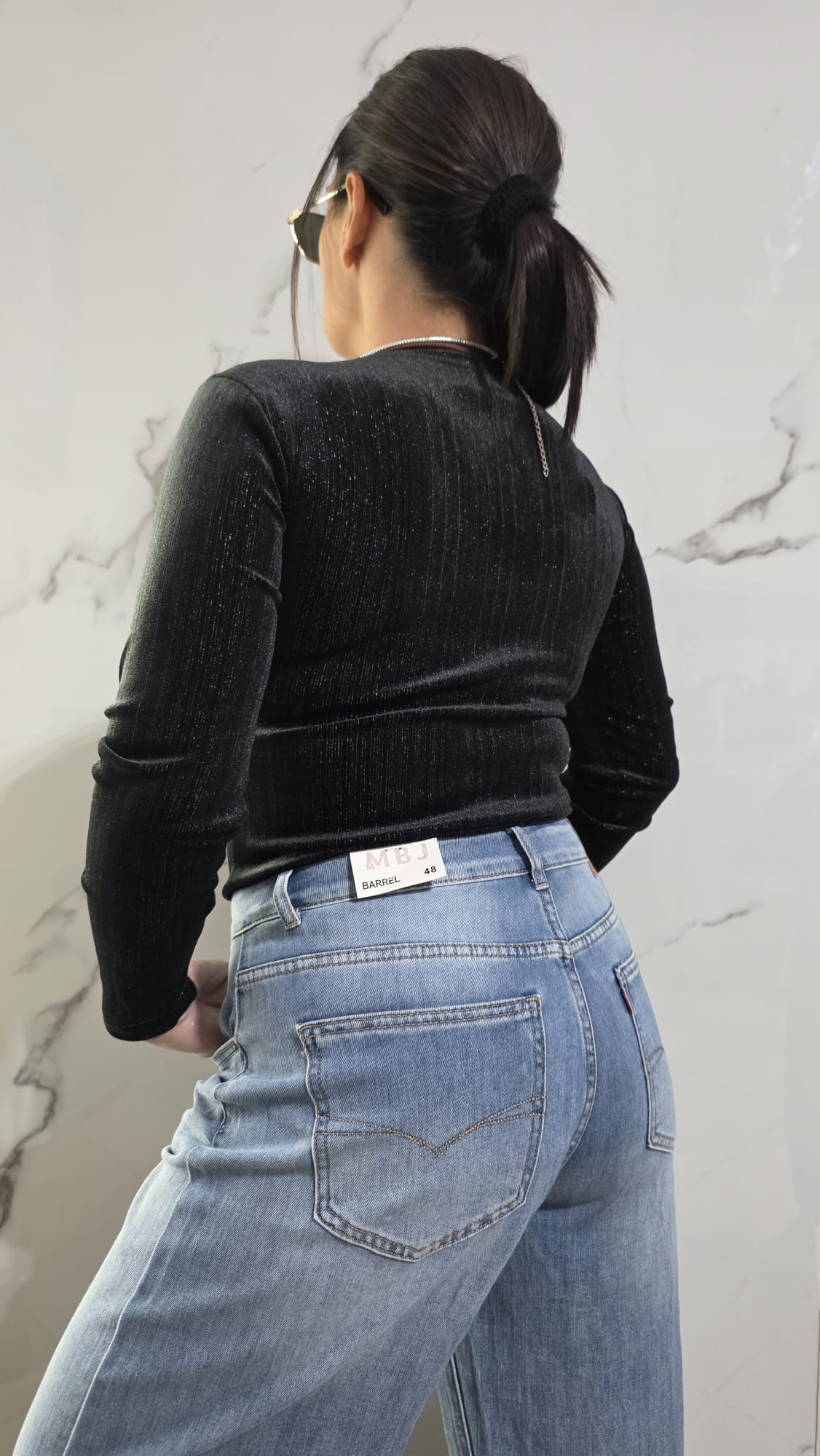 Body con Arricciatura e Scollatura a V