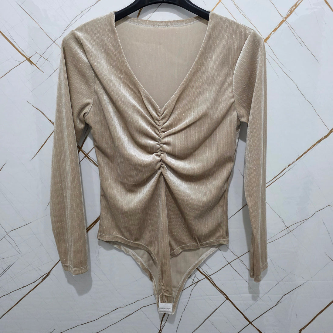 Body con Arricciatura e Scollatura a V