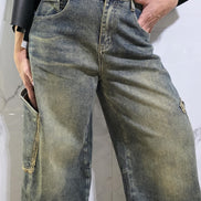 Jeans Cargo Donna in Denim Scuro con Tasche Laterali e Design Oversize per un Look Casual e Comfortabile Ideali per Ogni Occasione