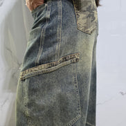 Jeans Cargo Donna in Denim Scuro con Tasche Laterali e Design Oversize per un Look Casual e Comfortabile Ideali per Ogni Occasione