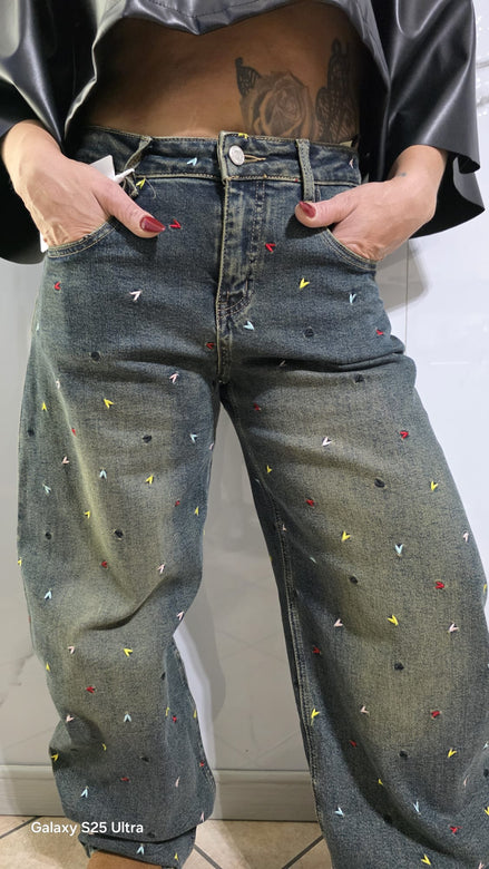 Jeans Donna con Dettagli Colorati Stile Casual per Look Moderno e Versatile Ideali per Occasioni Quotidiane e Vari Abbinamenti
