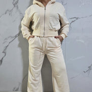 Tuta Completa Donna con Dettagli Glitter in Tessuto Morbido e Confortevole per un Look Elegante e Moderno