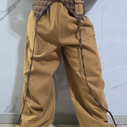 Pantaloni Larghi in Tessuto Naturale con Cintura Regolabile per Donna Stile Casual e Comfortabile