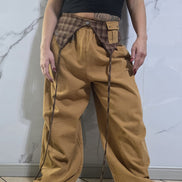 Pantaloni Larghi in Tessuto Naturale con Cintura Regolabile per Donna Stile Casual e Comfortabile