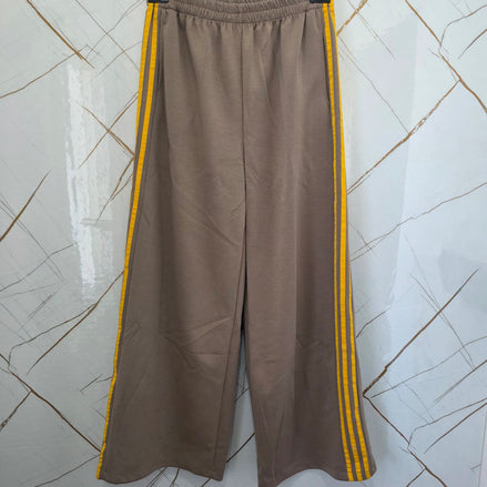 Pantaloni Sportivi "Velocità" in Poliestere Misto Cotone con Vita Elasticizzata per Comfort e Libertà di Movimento