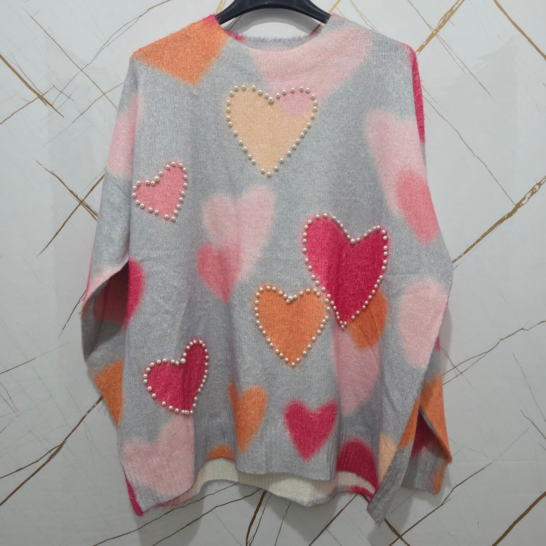 Maglione Donna con Cuori Colorati in Rosa e Arancione Stile Casual e Comodo per Ogni Giorno