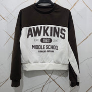 Hawkins Spirit Felpa Donna Awkins Middle School 1983-2017 Nero Bianco Stile Casual Comfortabile con Logo Vintage per Fan della Cultura Pop Design Unico Sportivo