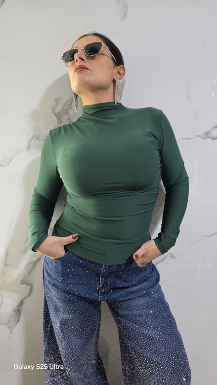 Maglia Verde Lunga Manica con Design Ruché per un Look Elegante e Comfortabile