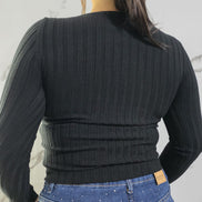 Maglia a Costina Nero con Maniche Lunghe e Design Elegante per Look Casual