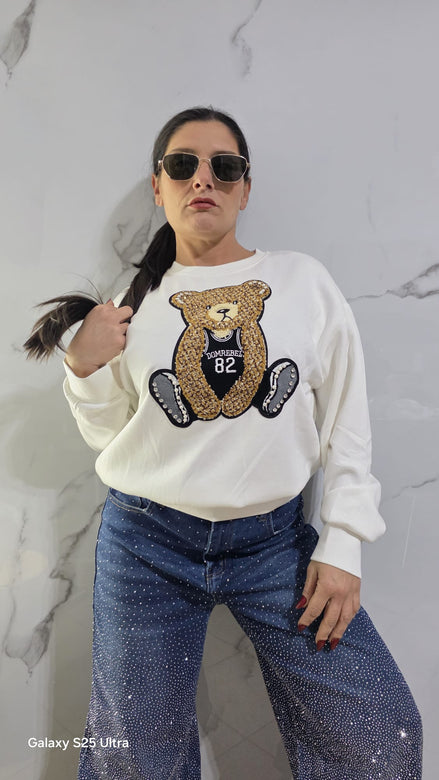 Felpa Donna con Orsacchiotto Comoda Bianca con Dettaglio Orso Decorativo e Numero 82