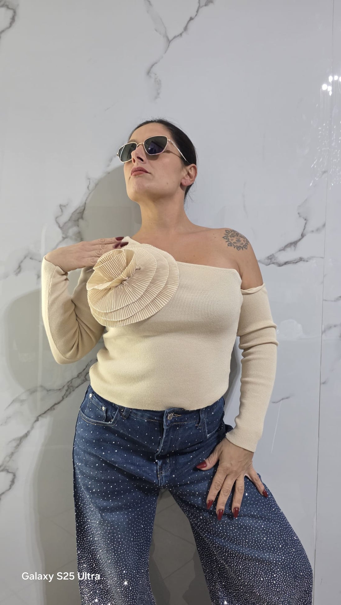 Maglia con Dettaglio Rouché in Nero Stile Casual per Donna