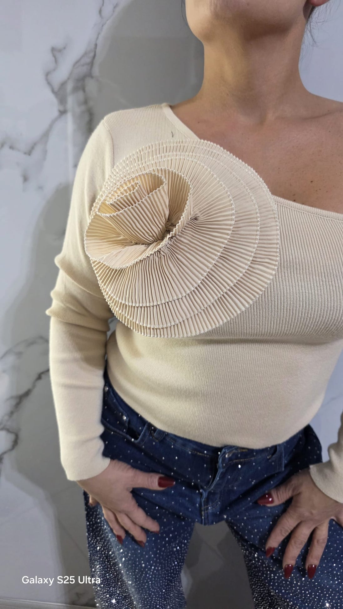 Maglia con Dettaglio Rouché in Nero Stile Casual per Donna