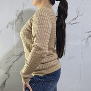 Maglione Donna in Tessuto a Coste Colore Beige con Maniche Lunghe e Collo Alto per un Look Elegante e Comfortevole
