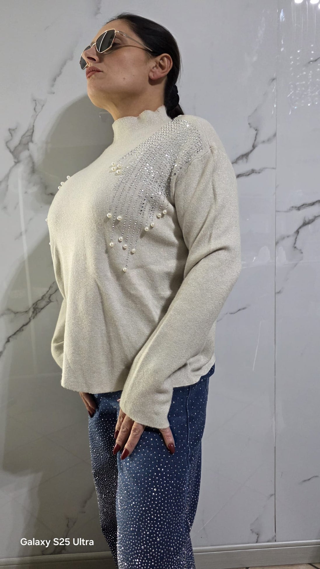 "Maglia Glamour con Dettagli Perle"