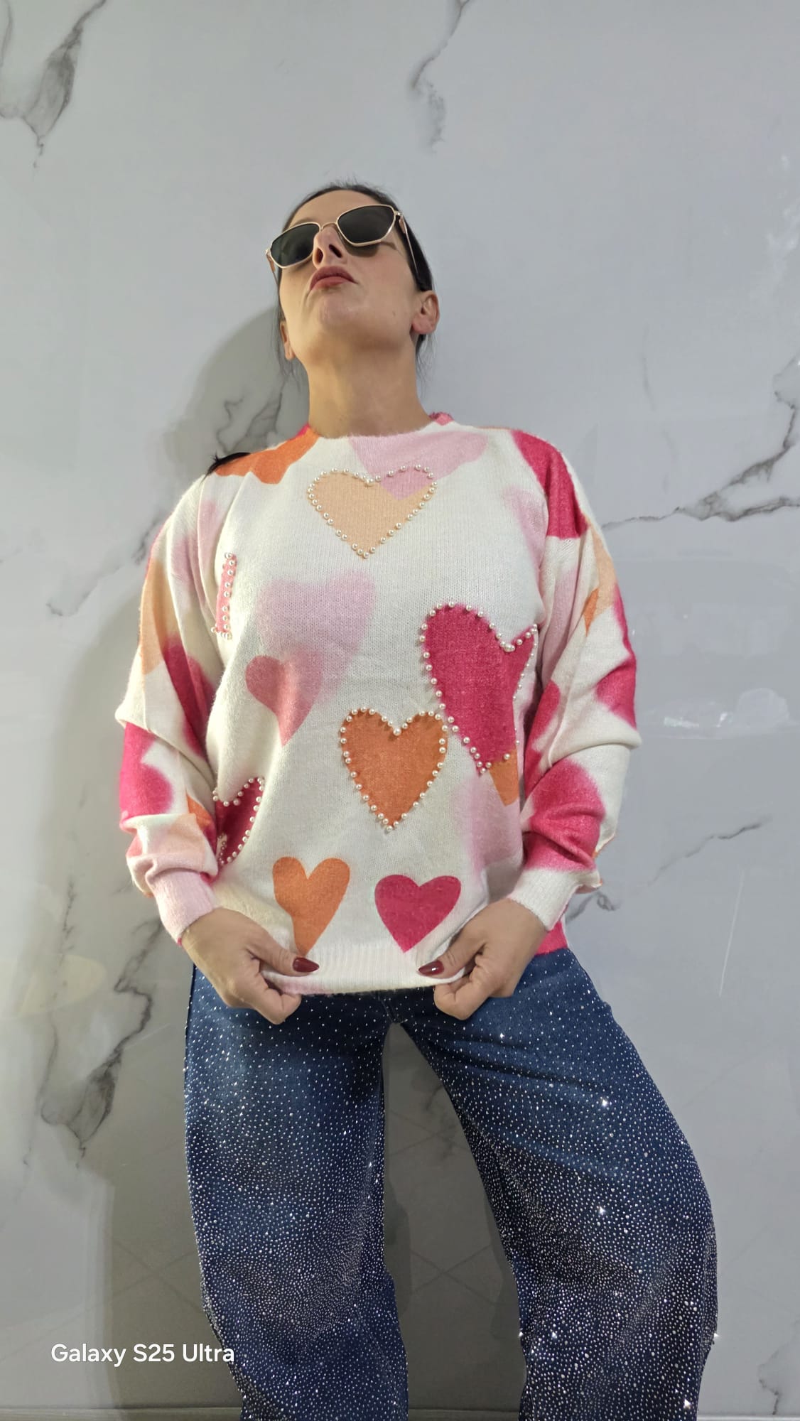 Maglione Donna con Cuori Colorati in Rosa e Arancione Stile Casual e Comodo per Ogni Giorno