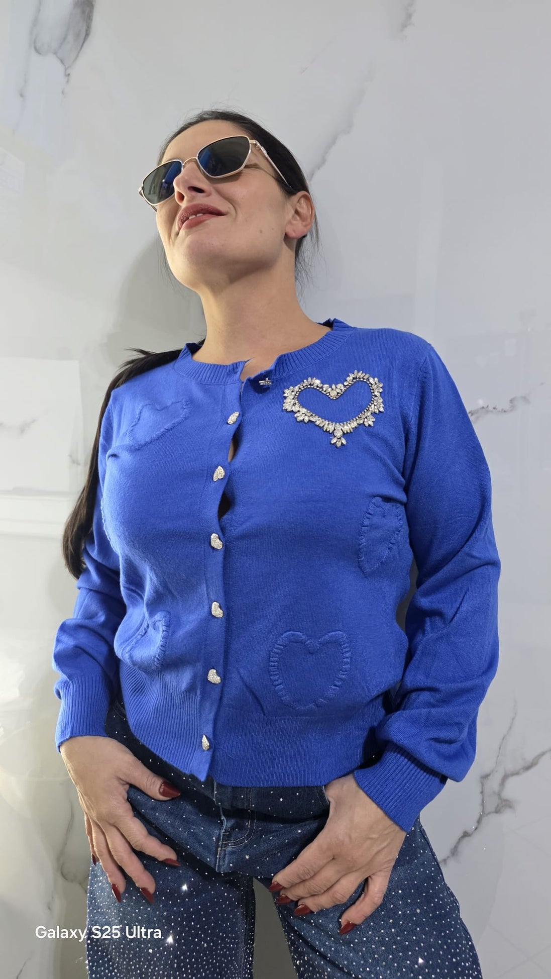 Cardigan Verde con Dettagli a Cuore e Strass per Look Elegante e Comfortabile