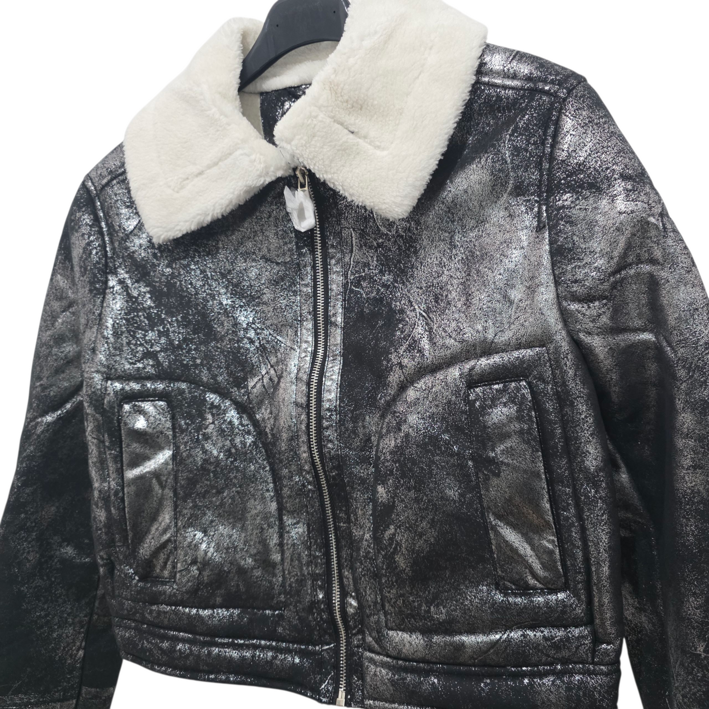 Giubbino Femminile in Faux Leather con Colletto Imbottito