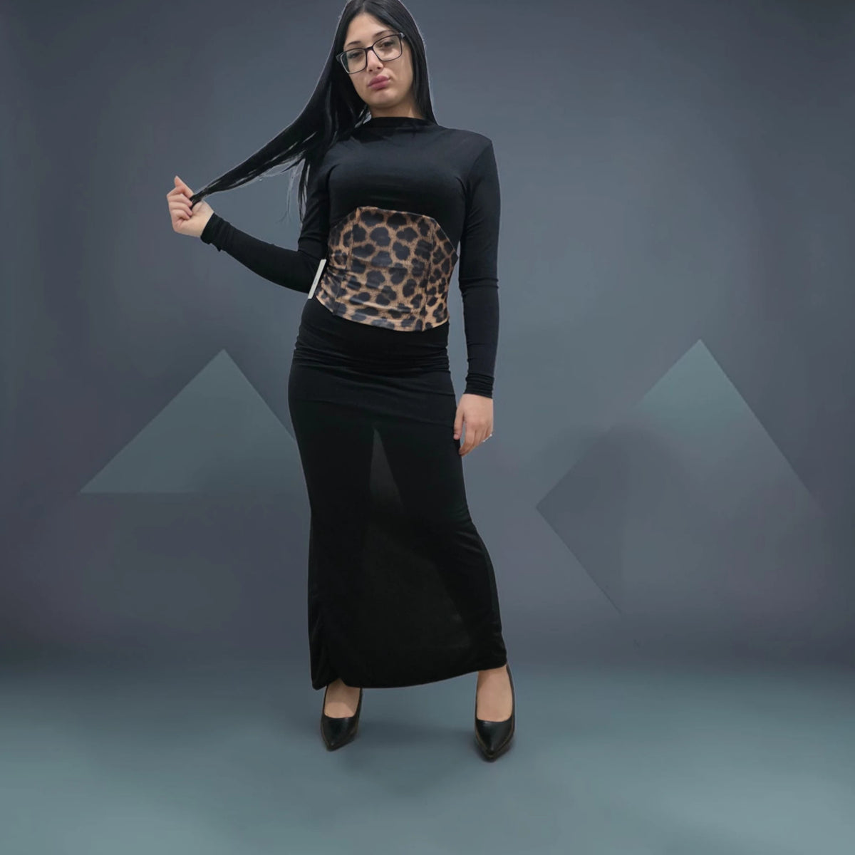 Abito Lungo con Top in Stile Animalier Nero e Leopardato per Donna Elegante e Moderno