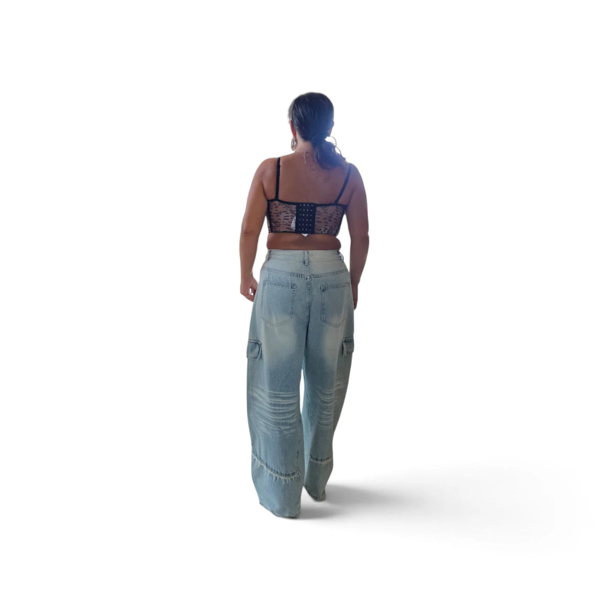 Jeans Cargo con Strappi e Dettagli di Strass per un Look Fashionabile e Moderno