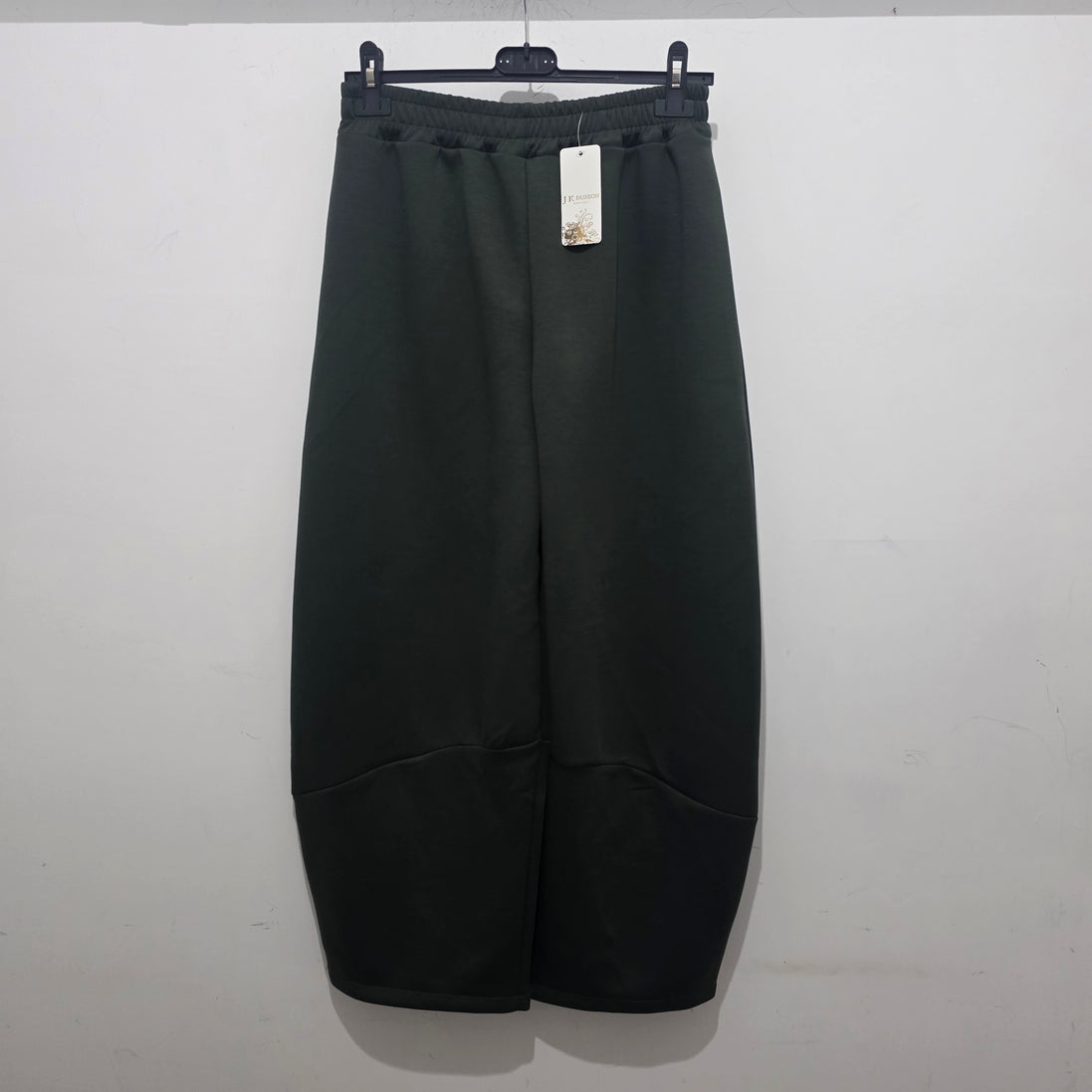 Pantaloni Casual Donna in Tessuto Morbido Beige con Tasche Laterali e Cintura Elastica Comfortable e Stilosi per Occasioni Variate