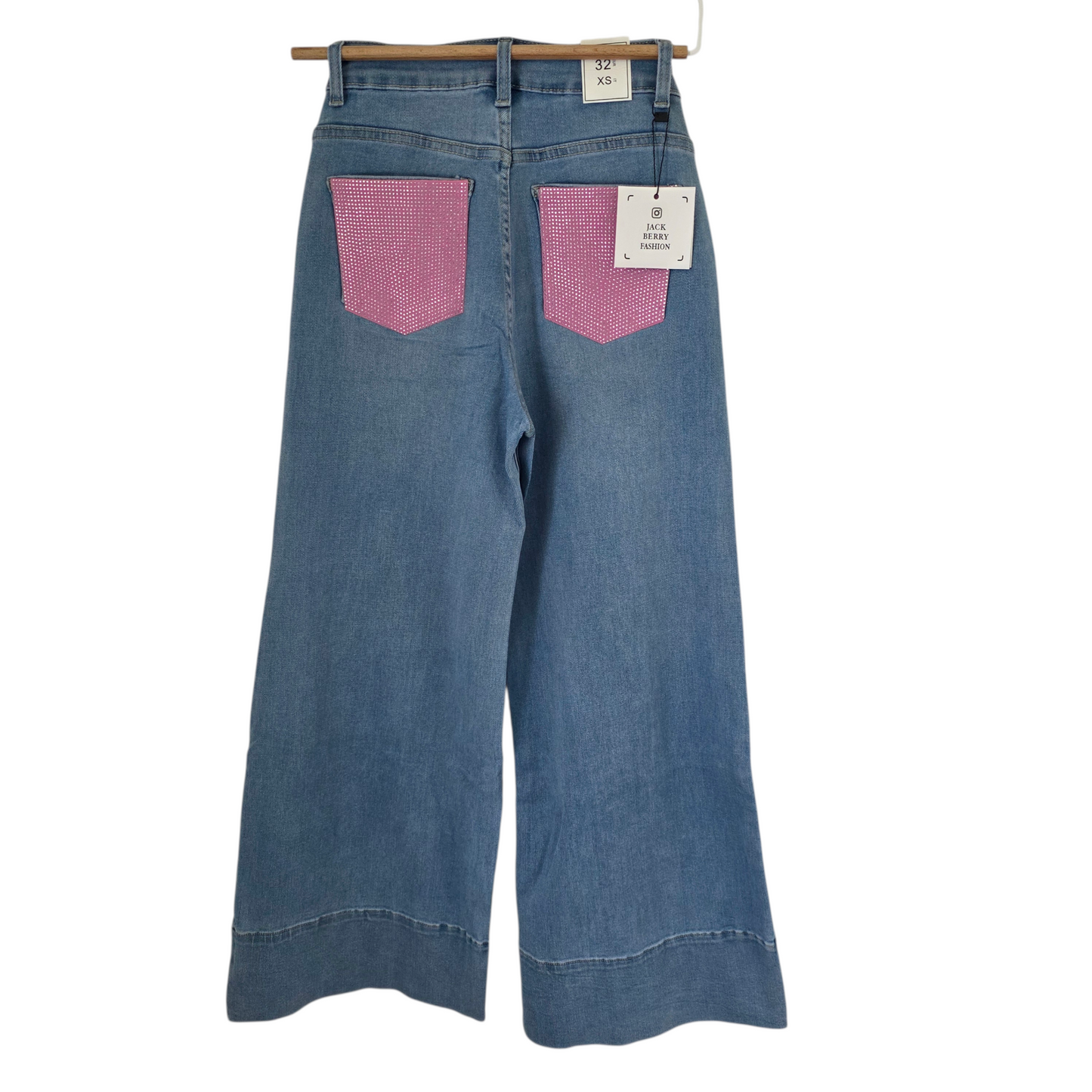 Jeans "Retro chic gamba larga che catturano l'essenza