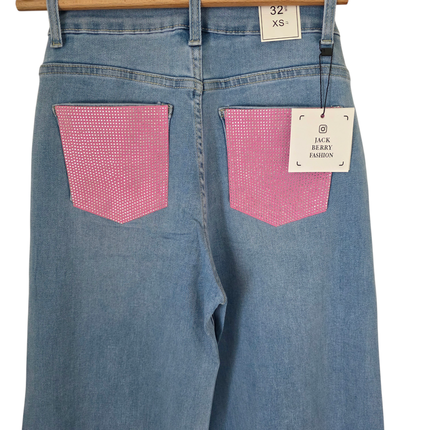Jeans "Retro chic gamba larga che catturano l'essenza