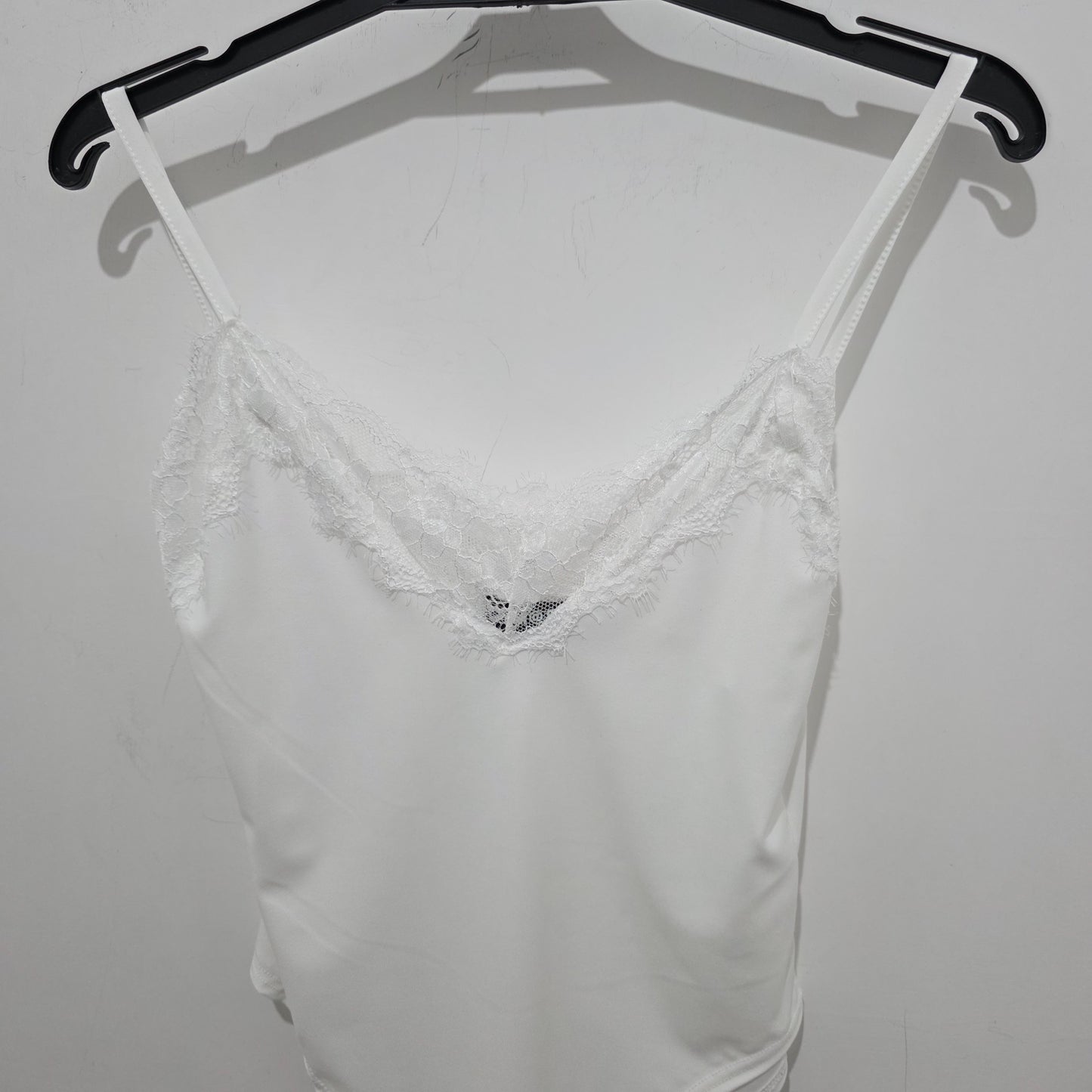 Body Nero con Dettagli in Pizzo per un Look Elegante e Seducente