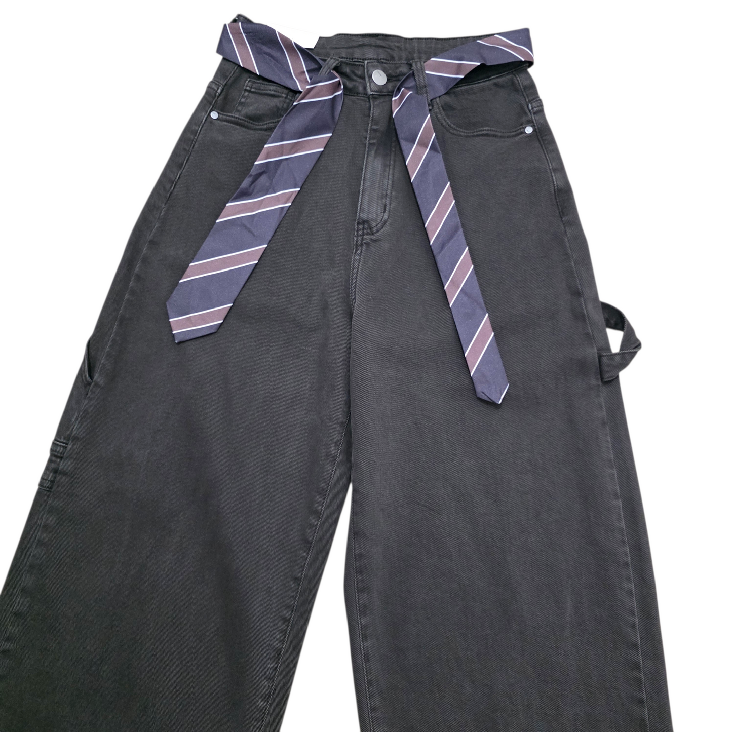 Jeans "Chic Utility"che uniscono stile e praticità