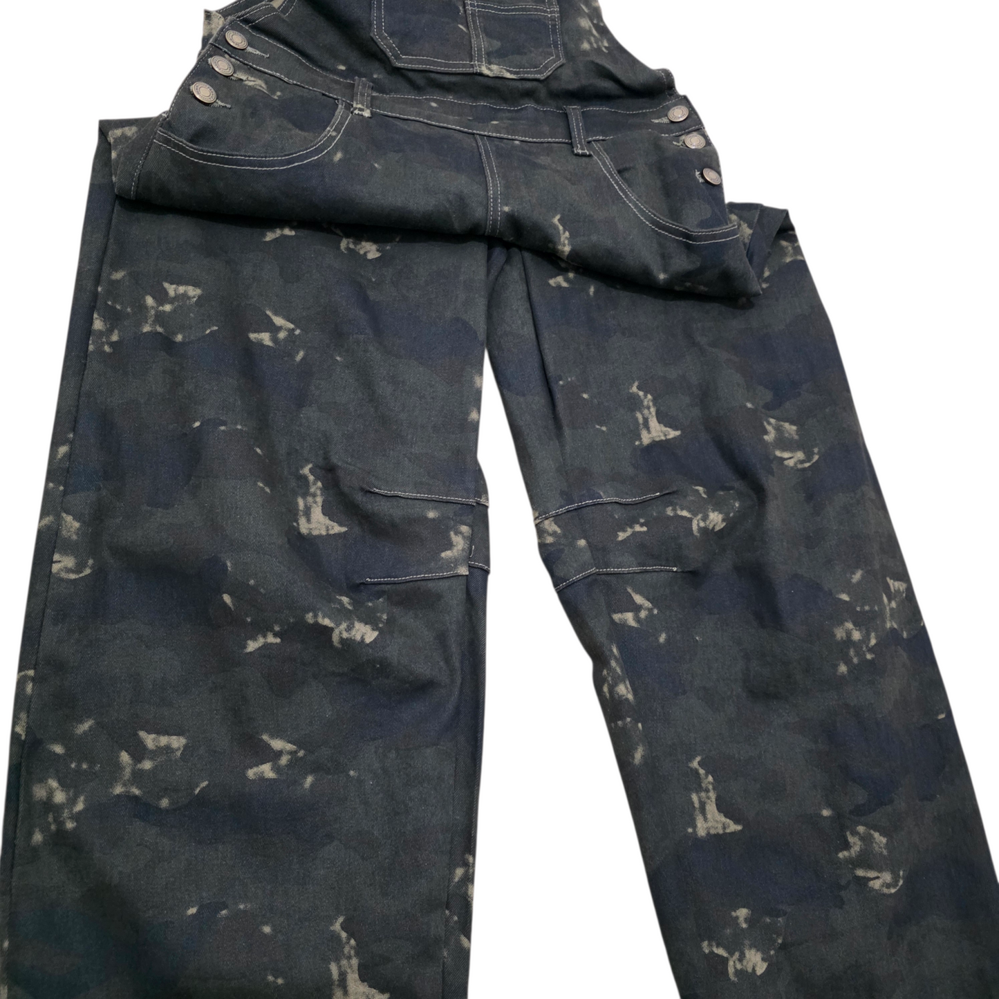 Salopetta Utilitaria in Denim Camouflage con Spalline Regolabili