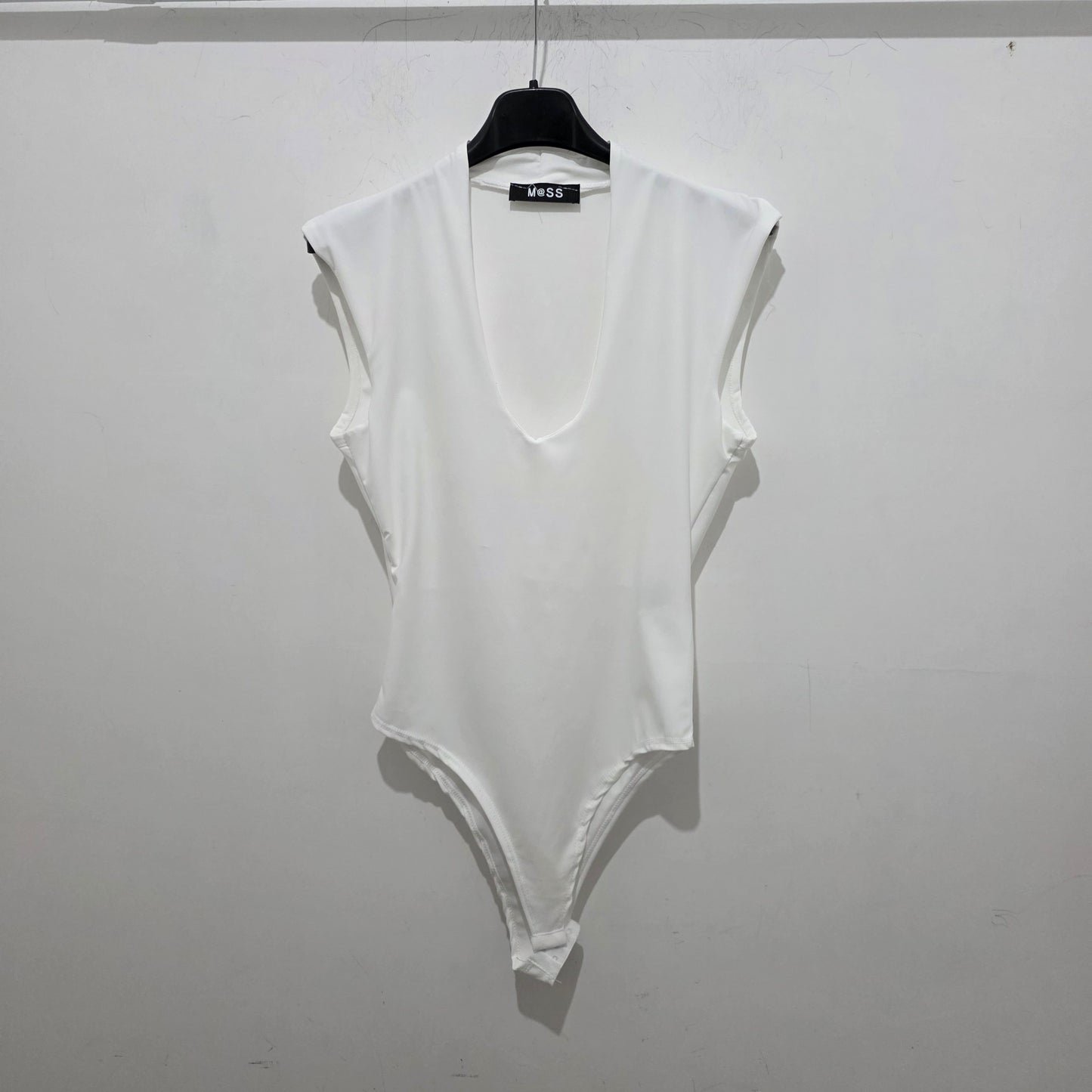 Body Chic con Scollo V e Maniche Drappeggiate