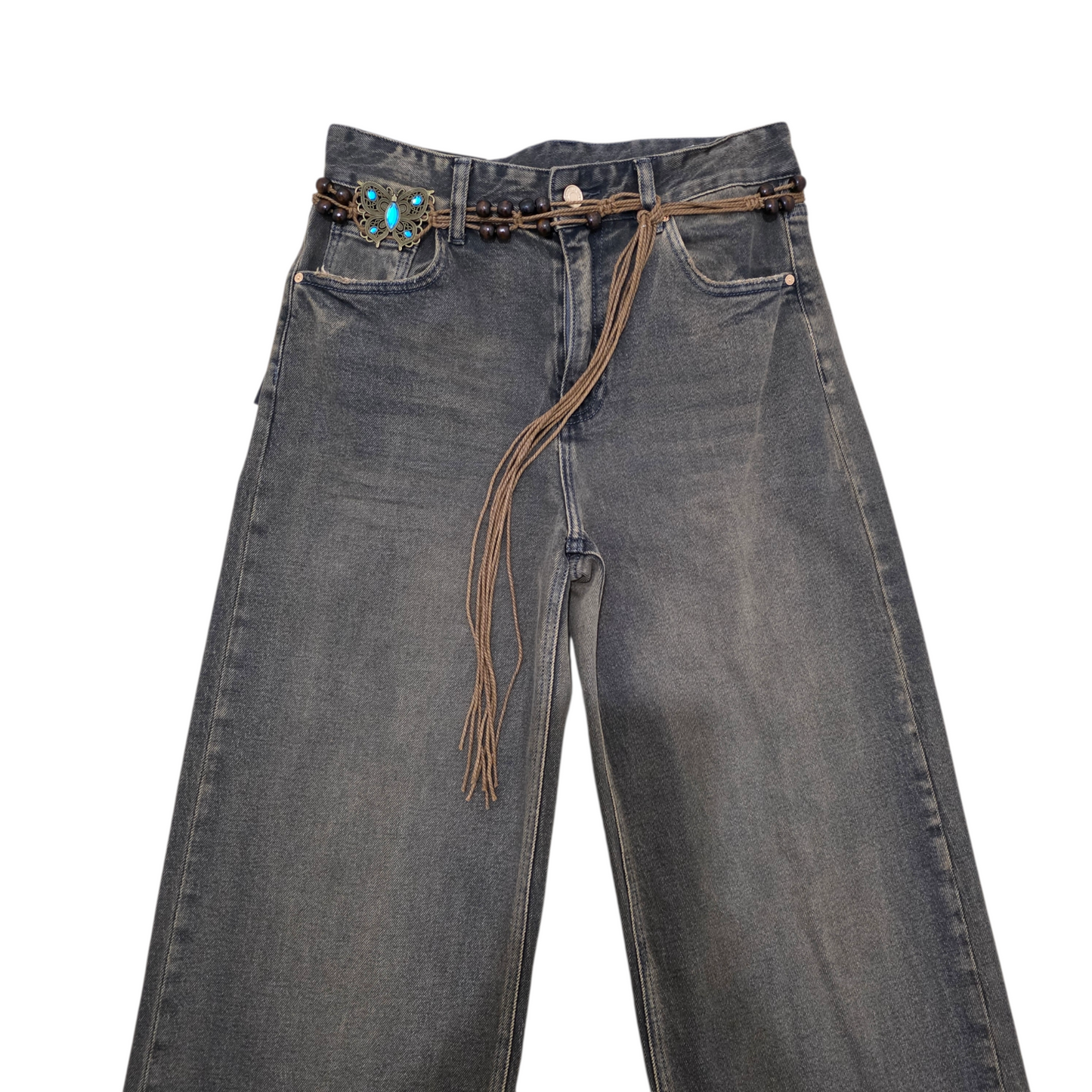 Jeans Chic "Western Vibes " con Cintura Intrecciata e Dettagli 