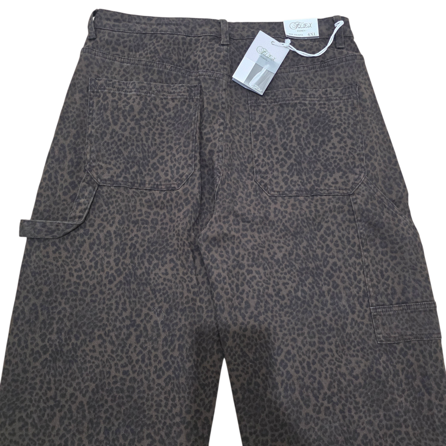 Jeans Animalier "Wild Elegance "in Nero con Stanpa Animalier
