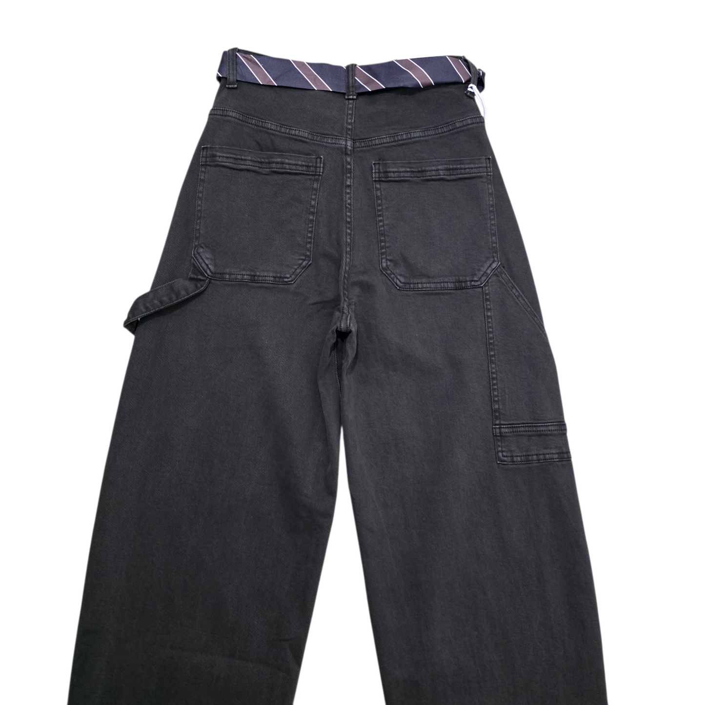 Jeans "Chic Utility"che uniscono stile e praticità
