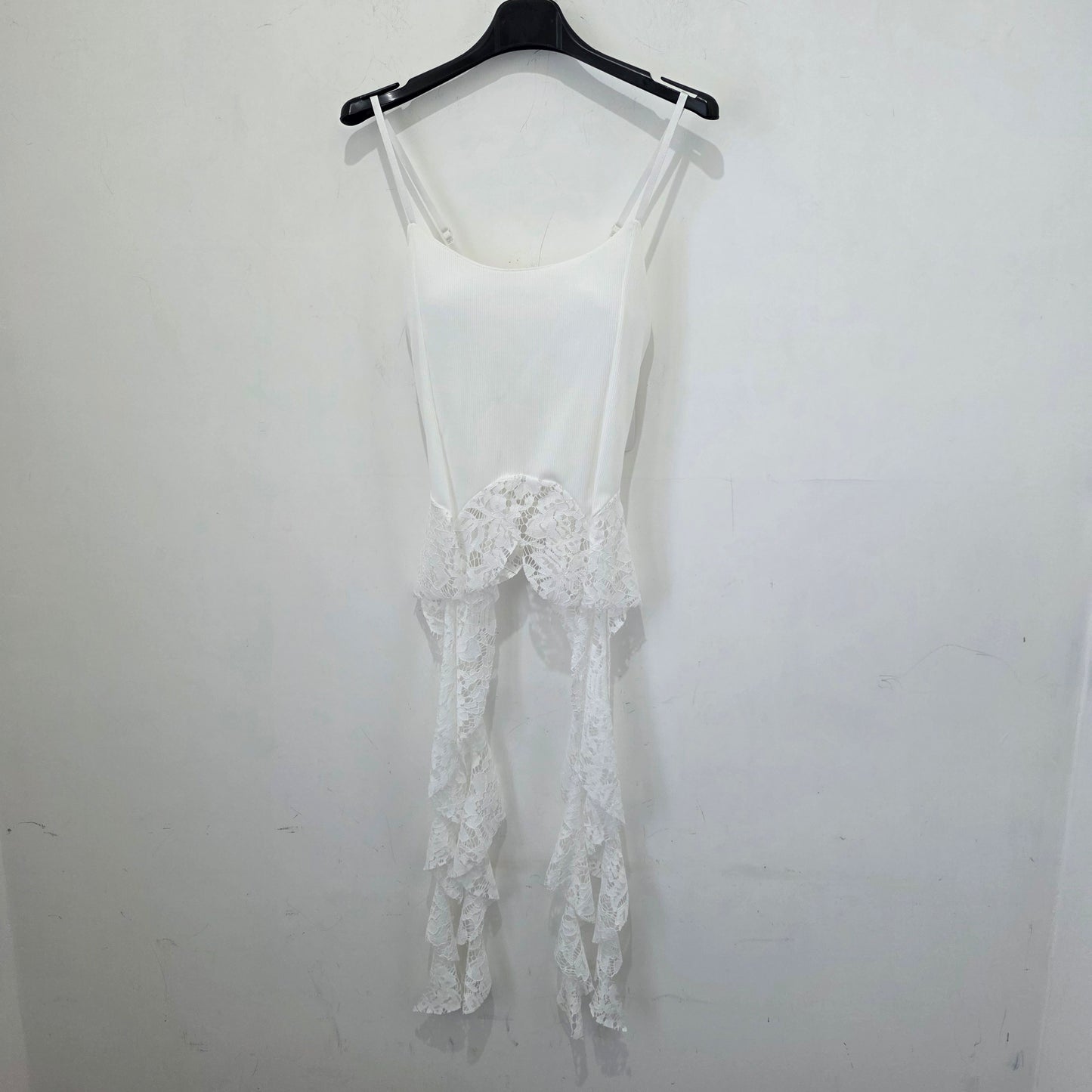 Abbigliamento Donna - Top in Rete con Dettagli a Ruffle e Spalline 
