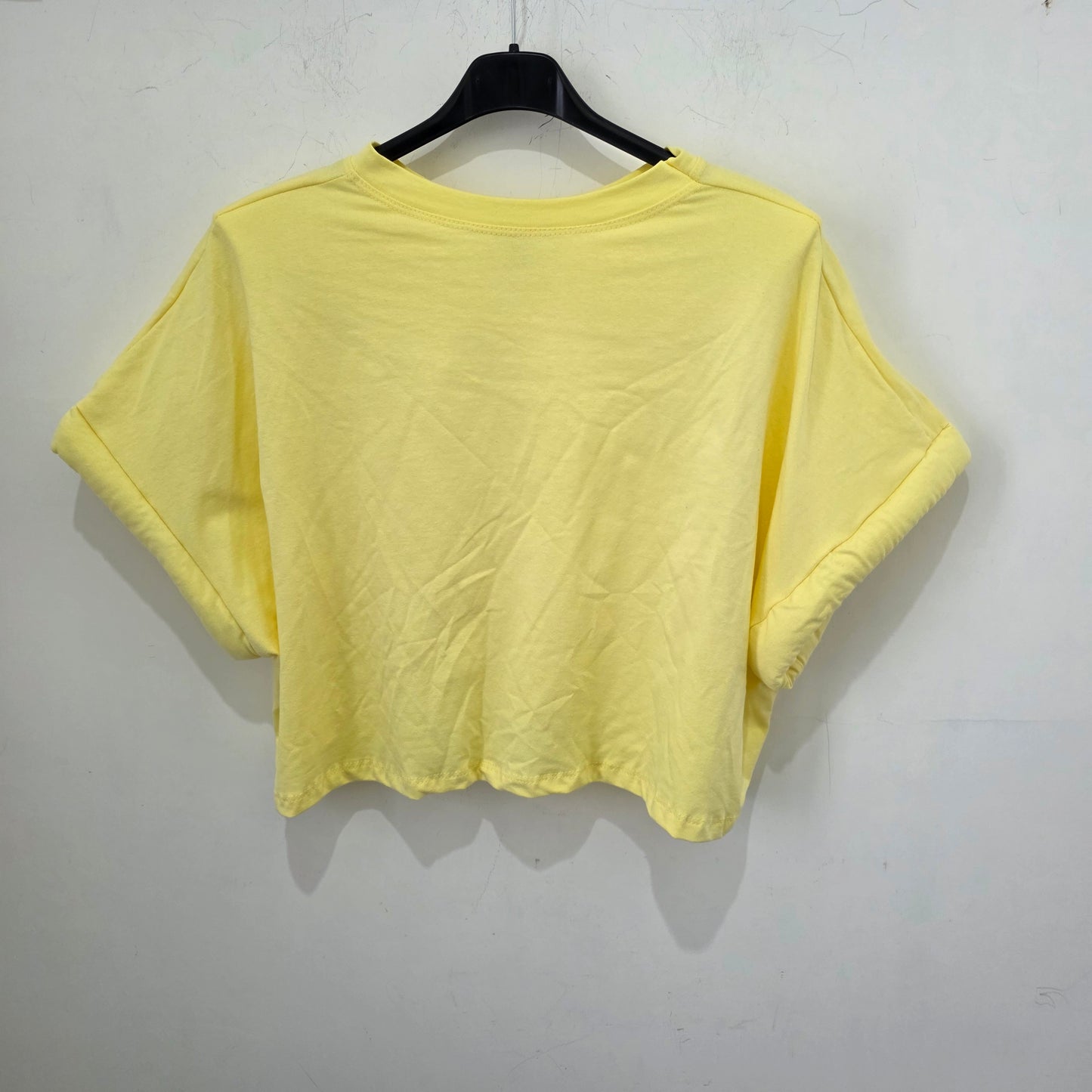 T-shirt Crop Oversize con Maniche A-Rolled in Giallo Chic 